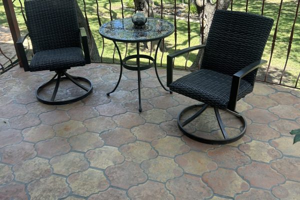 12" San Felipe Heritage Terracotta tile in the natural color installed on balcony